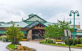 Hawthorn Suites By Wyndham Wheeling At The Highlands